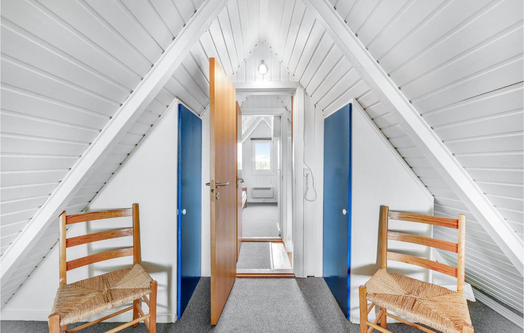 Cozy Home In Hvide Sande Bjerregård Esterno foto