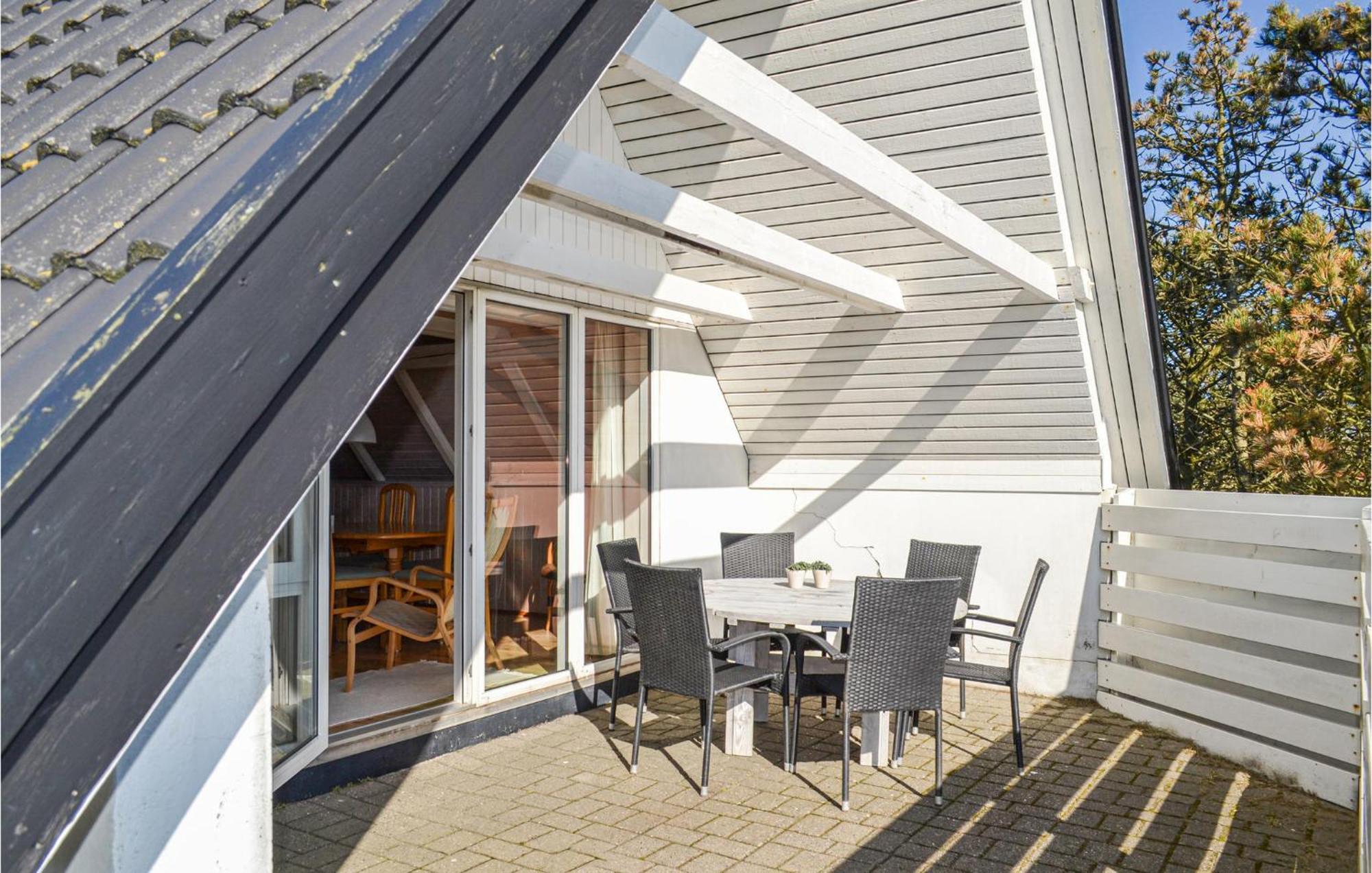 Cozy Home In Hvide Sande Bjerregård Esterno foto